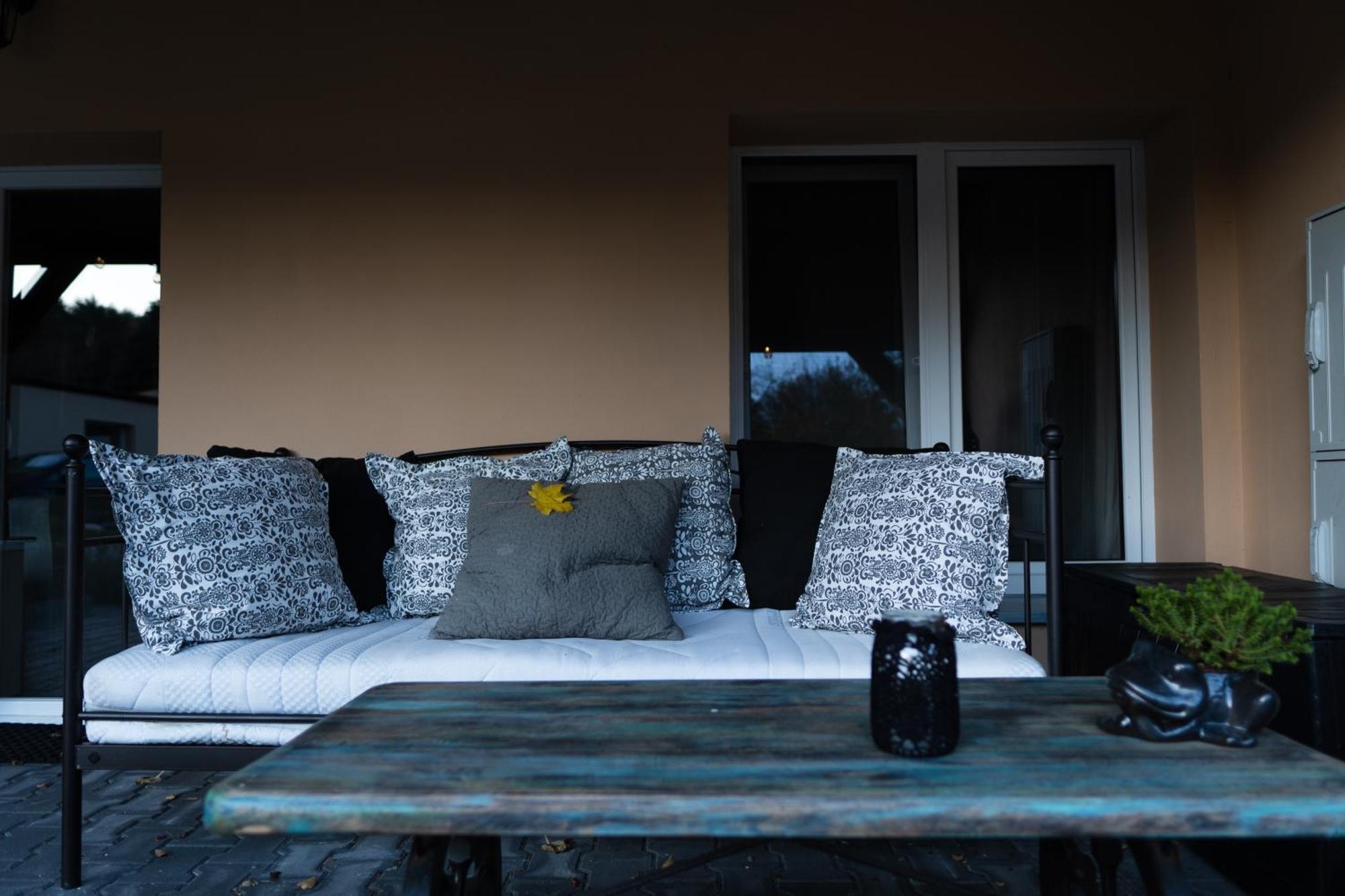 Uroczysko Olesnica Bed and Breakfast Chodzież Εξωτερικό φωτογραφία